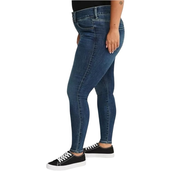Torrid Super Soft Jegging Skinny High-Rise Jean in Blue Grotto -- Size 26W Reg - Picture 3 of 16